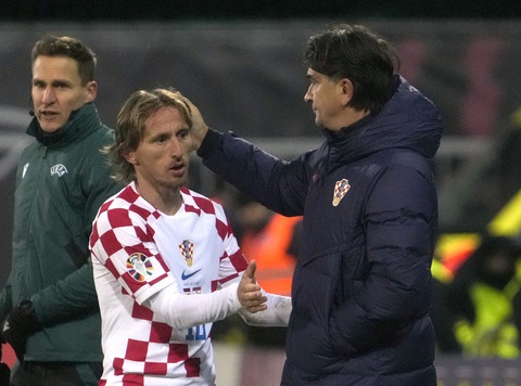 21 đội bóng nào đã cầm vé dự Euro 2024?- Ảnh 1. Tuyển Croatia giành vé chính thức cuối cùng dự Euro 2024 tại Đức - Ảnh: REUTERS