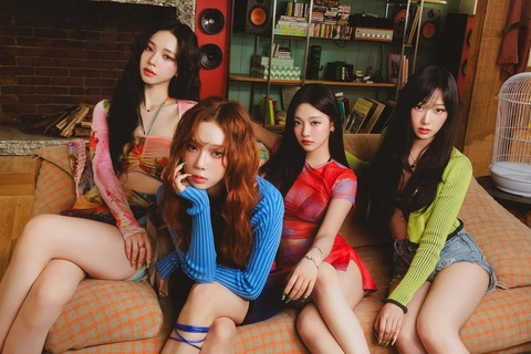 Aespa 'chơi lớn' phát hành ca khúc Giáng sinh bất hủ bản rock - Ảnh 1. Aespa thông báo phát hành ca khúc Giáng sinh Jingle Bell Rock