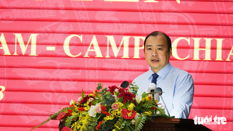 Việt Nam - Campuchia hoàn thành phân giới khoảng 1.045km đường biên giới - Ảnh 1. Ông Lê Hải Bình - phó trưởng Ban Tuyên giáo Trung ương - đề nghị đẩy mạnh các hoạt động tuyên truyền đối ngoại để gìn giữ phát triển mối quan hệ hữu nghị giữa Việt Nam - Campuchia - Ảnh: CHÍ CÔNG