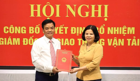 Ông Nguyễn Minh Hiếu được bổ nhiệm giữ chức Giám đốc Sở Giao thông vận tải Bắc Ninh ngày 28/4/2022 - Ảnh: bacninh.gov.vn Chủ tịch UBND tỉnh Bắc Ninh khẳng định việc tiếp nhận, bổ nhiệm ông Nguyễn Minh Hiếu là đúng quy trình và các quy định liên quan - Ảnh: bacninh.gov.vn