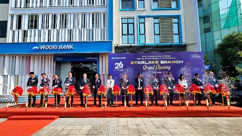 Ngân hàng Woori Việt Nam khai trương chi nhánh tại Khu đô thị Starlake, Hà Nội - Ảnh 4. Ngân hàng Woori Việt Nam khai trương chi nhánh tại Khu đô thị Starlake, Hà Nội - Ảnh 4.