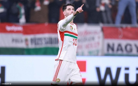 Szoboszlai - một trong những cầu thủ chơi hay nhất vòng loại Euro 2024 Ảnh: Getty Images Szoboszlai - một trong những cầu thủ chơi hay nhất vòng loại Euro 2024 - Ảnh: Getty Images