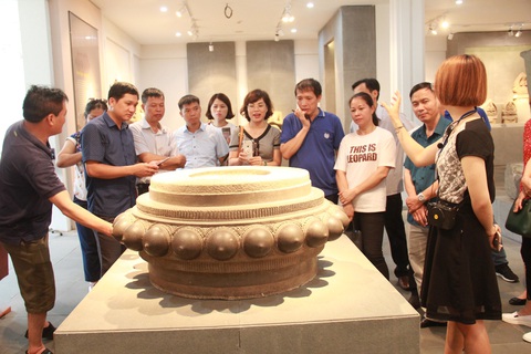 Xếp hạng di tích lịch sử cho bảo tàng lâu đời nhất Việt Nam- Ảnh 2. Qua hơn 100 năm được xây dựng, Bảo tàng Điêu khắc Chăm Đà Nẵng trở thành nơi lưu giữ hàng trăm hiện vật quý của văn hóa Chăm