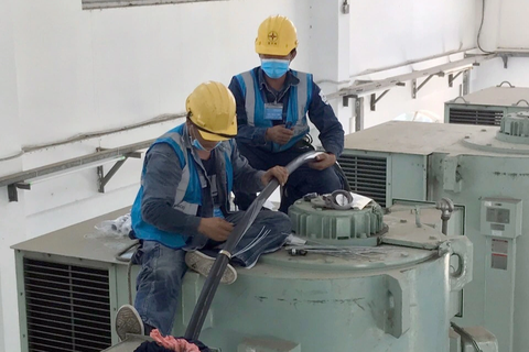 Quận 7, huyện Nhà Bè, Cần Giờ cúp nước đêm cuối tuần- Ảnh 1. Cuối tuần này, nhiều nơi ở TP.HCM sẽ cúp nước do Nhà máy nước BOO Thủ Đức bảo trì tủ điện - Ảnh: SAWACO