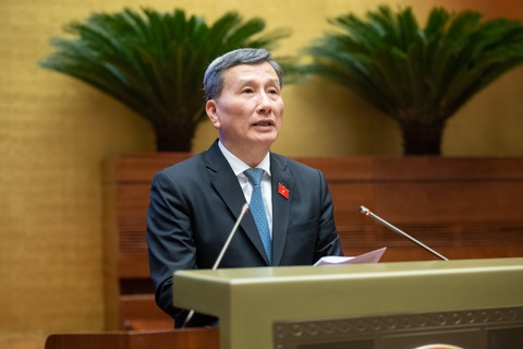 Chủ nhiệm Ủy ban Khoa học, Công nghệ và Môi trường của Quốc hội Lê Quang Huy - Ảnh: GIA HÂN Chủ nhiệm Ủy ban Khoa học, Công nghệ và Môi trường của Quốc hội Lê Quang Huy báo cáo tiếp thu, giải trình ý kiến của đại biểu về dự thảo luật - Ảnh: GIA HÂN