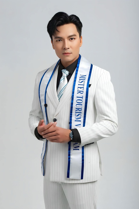 'Pro5' ấn tượng của chàng trai Đồng Tháp dự thi Mister Tourism World 2023- Ảnh 1. Chân dung đại diện nhan sắc Việt Nam tại cuộc thi Mister Tourism World 2023