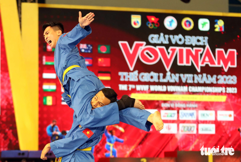 Việt Nam giành 5/10 HCV ở ngày đầu tiên Giải vô địch vovinam thế giới- Ảnh 1. Phần thi giành HCV nội dung đòn chân tấn công nam của đội tuyển vovinam Việt Nam - Ảnh: N.K