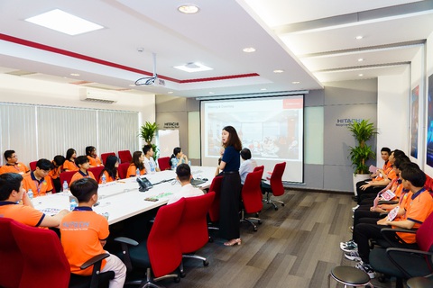 Công nghệ thông tin tiếp tục ‘hot trend’ trong xu hướng chọn ngành- Ảnh 3. Công nghệ thông tin tiếp tục ‘hot trend’ trong xu hướng chọn ngành- Ảnh 3.