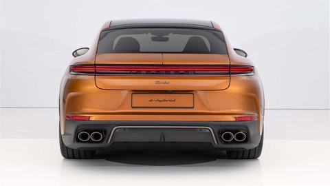 Porsche Panamera 2025 nâng cấp lớn nội thất, nhiều tùy chọn điện hóa, giá quy đổi từ 2,47 tỉ đồng- Ảnh 8. Porsche Panamera 2025 nâng cấp lớn nội thất, nhiều tùy chọn điện hóa, giá quy đổi từ 2,47 tỉ đồng- Ảnh 8.