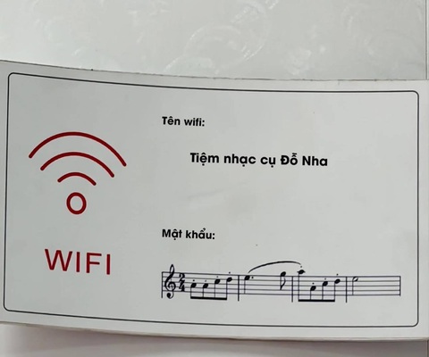 Ảnh vui 27-11: Mật khẩu WiFi dành riêng cho người cùng tần số- Ảnh 1. Mật khẩu WiFi nhà người ta...