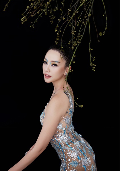 Băng Di - 'Hoa hướng dương' của màn ảnh Việt- Ảnh 5. Băng Di - 'Hoa hướng dương' của màn ảnh Việt- Ảnh 5.