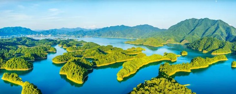 Hồ Thiên Đảo là nơi ẩn náu của một thành phố bị mất tích vào năm 1959. - Ảnh: SHUTTERSTOCK "Thành phố sư tử" Thạch Thành nằm bên dưới hồ Thiên Đảo đã 600 năm - Ảnh: SHUTTERSTOCK