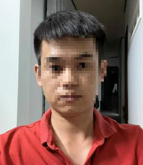 Bắt cán bộ ngân hàng nghi lừa đảo rút hàng tỉ đồng của khách hàng- Ảnh 1. N.V.V. bị cơ quan công an bắt giữ để điều tra về hành vi lừa đảo chiếm đoạt tài sản - Ảnh: Công an cung cấp