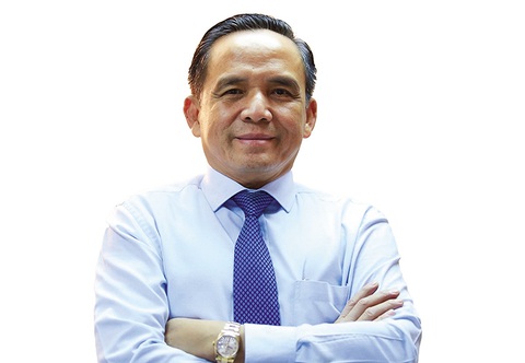 Thị trường bất động sản ảm đạm vì không có nhà ở vừa túi tiền- Ảnh 2. Ông Lê Hoàng Châu - chủ tịch HoREA - Ảnh: T.L.