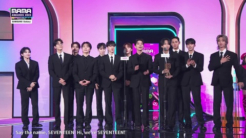 BTS thắng giải Biểu tượng toàn cầu của năm lần thứ 6 liên tiếp ở MAMA- Ảnh 3. Seventeen từng là nhóm nhạc K-pop đầu tiên phát biểu tại UNESCO, phát biểu khi nhận giải thưởng của MAMA 2023.