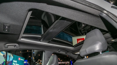 Báo Mỹ đánh giá Toyota Camry 2025: Ấn tượng nhưng không đột phá- Ảnh 22. Báo Mỹ đánh giá Toyota Camry 2025: Ấn tượng nhưng không đột phá- Ảnh 22.