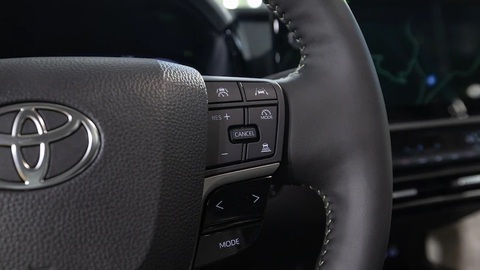 Báo Mỹ đánh giá Toyota Camry 2025: Ấn tượng nhưng không đột phá- Ảnh 17. Báo Mỹ đánh giá Toyota Camry 2025: Ấn tượng nhưng không đột phá- Ảnh 17.