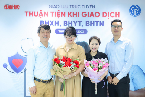 Rút BHXH một lần, sau này có tham gia trở lại được không?- Ảnh 1. Các khách mời tham dự chương trình giao lưu trực tuyến bảo hiểm xã hội sáng 29-11 - Ảnh: NGUYỄN KHÁNH