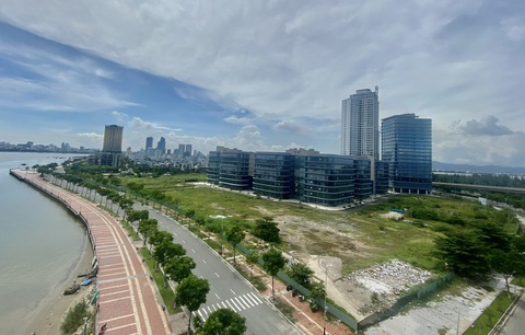 Giải ngân ì ạch, Đà Nẵng bồi dưỡng nghiệp vụ cho cán bộ đầu tư công - Ảnh 1. Công viên phần mềm số 2, một dự án đầu tư công ở Đà Nẵng - Ảnh: TRƯỜNG TRUNG