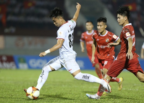 Ông Philippe Troussier không thích Hồ Tấn Tài? - Ảnh 2. Lê Văn Đô trong màu áo CLB PVF-CAND ở Giải hạng nhất 2023 - 2024 - Ảnh: QUANG THỊNH