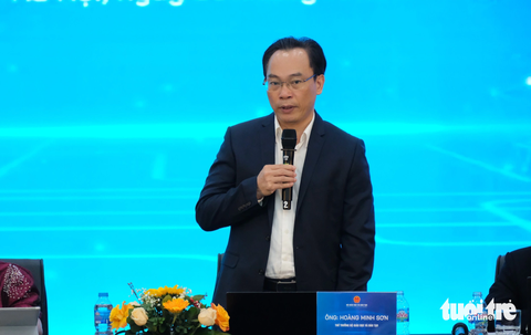 'Xóa sổ' cao đẳng sư phạm là lãng phí hay cơ hội?- Ảnh 2. Ông Hoàng Minh Sơn - thứ trưởng Bộ Giáo dục và Đào tạo - Ảnh: NGUYÊN BẢO