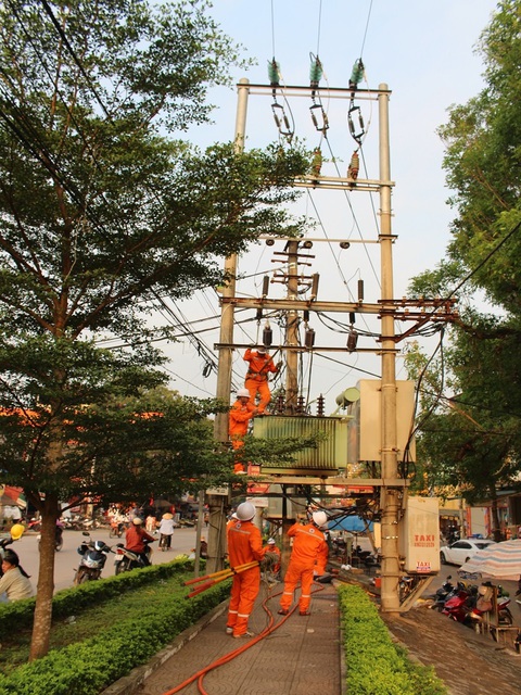 Công ty Điện lực Lạng Sơn quyết tâm hoàn thành nhiệm vụ năm 2023- Ảnh 1. Công ty Điện lực Lạng Sơn quyết tâm hoàn thành nhiệm vụ năm 2023- Ảnh 1.