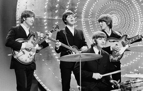 Huyền thoại The Beatles chính thức phát hành ca khúc cuối cùng - Ảnh 12. Huyền thoại The Beatles chính thức phát hành ca khúc cuối cùng - Ảnh 12.