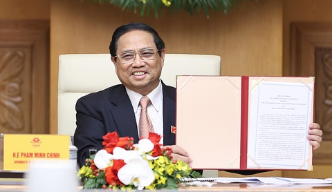 Thủ tướng Phạm Minh Chính thông qua Tuyên bố chung về thiết lập Đối tác chiến lược xanh với  Thủ tướng Đan Mạch Mette Frederiksen vào ngày 1-11 - Ảnh: VGP