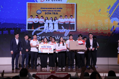 Đội Trường THPT Hoàng Hoa Thám giành giải Nhất cuộc thi 'Gen Z xứ Quảng' - Ảnh 8. Đội Trường THPT Sơn Trà giành giải nhì với 56,5 điểm trong trận chung kết