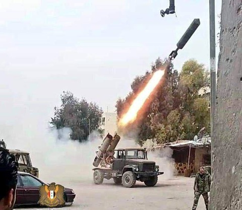 Hezbollah nã rocket 'núi lửa' vào quân đội Israel - Ảnh 1. Rocket Burkan được sử dụng trong một hoạt động quân sự ở Syria - Ảnh: Defence Security Asia