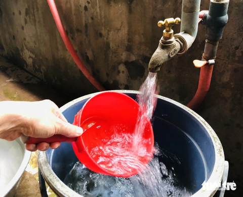 Người sử dụng nước ở Bạc Liêu sẽ được giảm 5% trên tổng số tiền sử dụng nước, áp dụng trong 2 tháng - Ảnh: NGỌC HÂN Ảnh minh họa: NGỌC HÂN