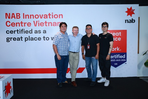 NAB Innovation Centre Vietnam đạt danh hiệu ‘Nơi làm việc tốt nhất’ và ‘Doanh nghiệp tăng trưởng nhanh’ - Ảnh 1. NAB Innovation Centre Vietnam đạt danh hiệu ‘Nơi làm việc tốt nhất’ và ‘Doanh nghiệp tăng trưởng nhanh’ - Ảnh 1.