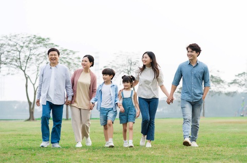 Làm gì để bảo vệ cả gia đình phòng ngừa bệnh Bạch hầu? - Ảnh 3. Chủ động bảo vệ cả gia đình bằng vắc xin phòng ngừa bệnh bạch hầu phù hợp cho từng lứa tuổi