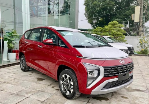 Tin tức giá xe: MPV Hyundai Stargazer giảm giá mạnh tay, nay chỉ còn ngang Kia Morning - Ảnh 1. Với mức giảm mới tại đại lý, Hyundai Stargazer tạm thời đang là mẫu xe rẻ nhất phân khúc ở Việt Nam - Ảnh: Đại lý Hyundai/Facebook