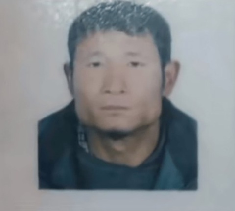 Không xin được việc vì 'mặt quá vuông' - Ảnh 1. Ông Zhang cho biết lý do ông bị các doanh nghiệp từ chối là do ông có khuôn mặt vuông - Ảnh: Sohu