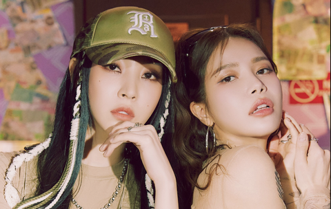 Solar và Moonbyul Solar và Moonbyul
