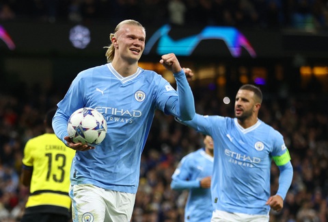 Man City và Leipzig giành vé vào vòng 16 đội Champions League - Ảnh 1. Niềm vui của Haaland sau khi ghi bàn vào lưới Young Boys - Ảnh: REUTERS