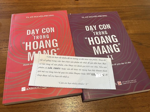 Sách "Dạy con trong hoang mang" giả "đẹp không kém gì sách thật" - Ảnh: NGÔ PHƯƠNG THẢO cung cấp Đại diện Anbooks nói: "Sách giả đẹp không kém gì sách thật" - Ảnh: NGÔ PHƯƠNG THẢO cung cấp