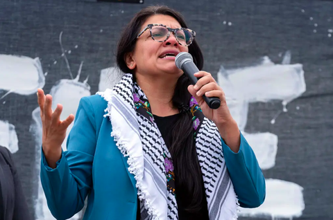 Hạ viện Mỹ bỏ phiếu khiển trách nữ nghị sĩ gốc Palestine vì kêu gọi 'hủy diệt nhà nước Israel' - Ảnh 1. Dân biểu Đảng Dân chủ Rashida Tlaib - Ảnh chụp màn hình New York Times/AP