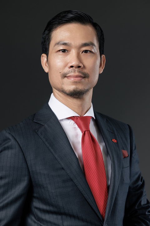 ‘Am hiểu khách hàng là chìa khóa phát triển của Techcombank’ - Ảnh 1. Ông Phan Thanh Sơn - phó tổng giám đốc Techcombank kiêm giám đốc khối Ngân hàng giao dịch toàn cầu - Ảnh: TCB