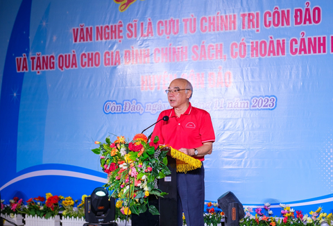 Ông Phan Nguyễn Như Khuê phát biểu tại buổi giao lưu - Ảnh: NGUYỄN HIỀN Ông Phan Nguyễn Như Khuê phát biểu tại buổi giao lưu - Ảnh: NGUYỄN HIỀN