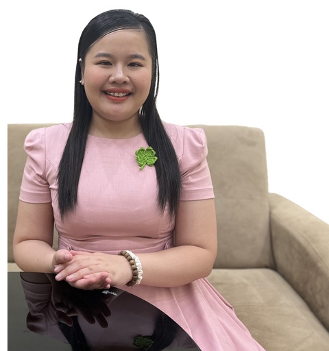 Mầm hạnh phúc của nữ MC khiếm thị - Ảnh 1. MC khiếm thị Lê Hương Giang kỳ vọng trợ giúp tâm lý, chăm sóc sức khỏe tâm thần cho nhiều bạn trẻ khuyết tật từ dự án Mầm hạnh phúc - Ảnh: H.T.
