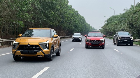 Giá dự kiến 650-750 triệu, Mitsubishi Xforce có trở thành 'Xpander thứ hai'? - Ảnh 1. Sau hình ảnh ở bến bãi, hình ảnh Mitsubishi Xforce chạy thử ở Việt Nam tiếp tục cho thấy xe có thể bàn giao sớm đến người Việt hơn dự tính sau Tết trước đó - Ảnh: Facebook