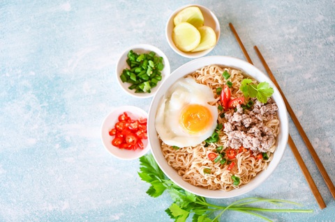 Mì ăn liền - những góc nhìn về dinh dưỡng - Ảnh 2. Mì ăn liền - những góc nhìn về dinh dưỡng - Ảnh 2.