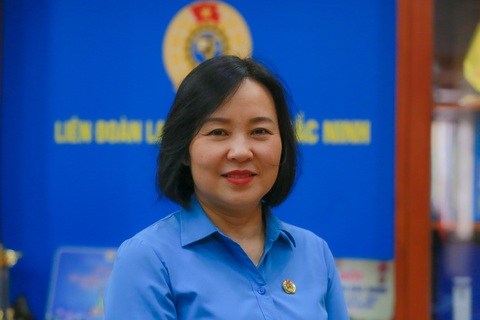 Bà Nguyễn Thị Vân Hà - chủ tịch Liên đoàn Lao động Bắc Ninh - Ảnh: HÀ QUÂN Bà Nguyễn Thị Vân Hà - chủ tịch Liên đoàn Lao động Bắc Ninh - Ảnh: HÀ QUÂN