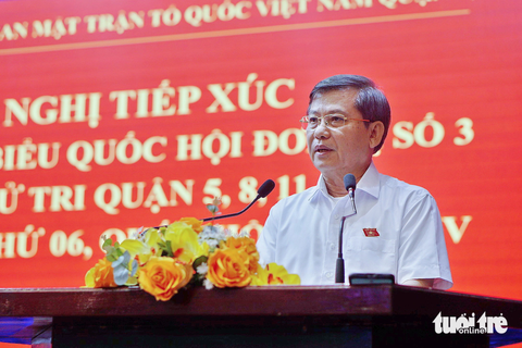 Viện trưởng VKSND tối cao: Vụ Vạn Thịnh Phát đã khởi tố 3 vụ án, mới kết luận giai đoạn đầu 1 vụ- Ảnh 2. Viện trưởng Viện Kiểm sát nhân dân tối cao Lê Minh Trí thông tin về vụ Vạn Thịnh Phát - Ảnh: PHƯƠNG NHI