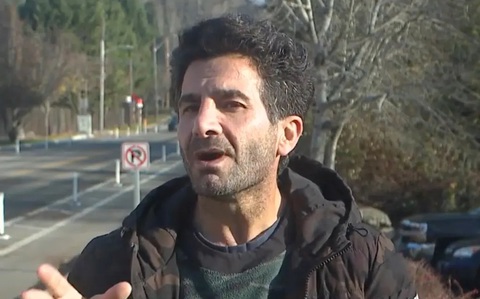Quá mệt mỏi, Behrouz Alimoradi trả xe cho đại lý - Ảnh: Fox 13