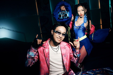 Quán quân Vietnam Idol Hà An Huy kết hợp cùng Giana trong Yêu đậm âm điệu- Ảnh 1. Tạo hình của Hà An Huy và Giana trong MV "Yêu đậm âm điệu" - Ảnh: NVCC