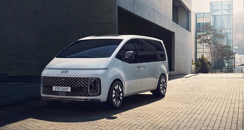 Hyundai hứa hẹn ra mắt MPV điện 7 chỗ hoàn toàn mới cho Đông Nam Á- Ảnh 1. Hyundai Staria hứa hẹn sẽ có biến thể thân thiện môi trường. Không rõ có phải đó là chiếc xe mà lãnh đạo Hyundai Indonesia ám chỉ - Ảnh: Hyundai