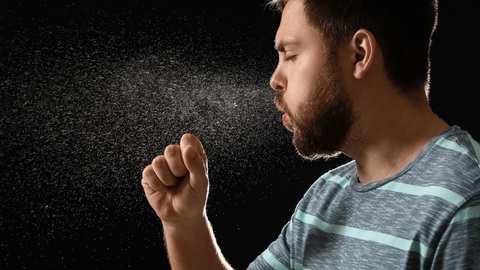 9 cách trị ho nhiều rát họng do viêm đường hô hấp- Ảnh 1. Ho là phản xạ tốt nhưng ho nhiều, ho dài ngày có thể do những nguyên nhân nghiêm trọng và cần được bác sĩ chuyên khoa thăm khám, chẩn đoán